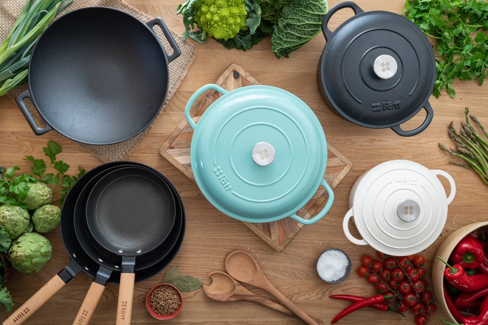 Cocotte aus emailliertem Gusseisen 30 x 6 CM - 3,2 L - MINTGRÜN