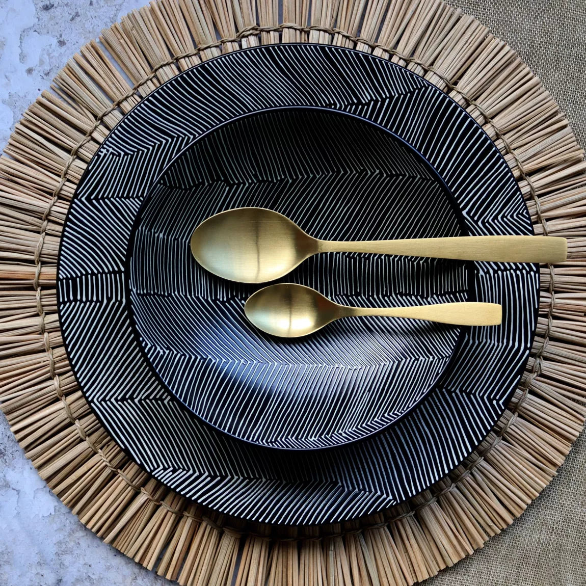 Besteckset aus goldfarbenem Edelstahl 24-teilig