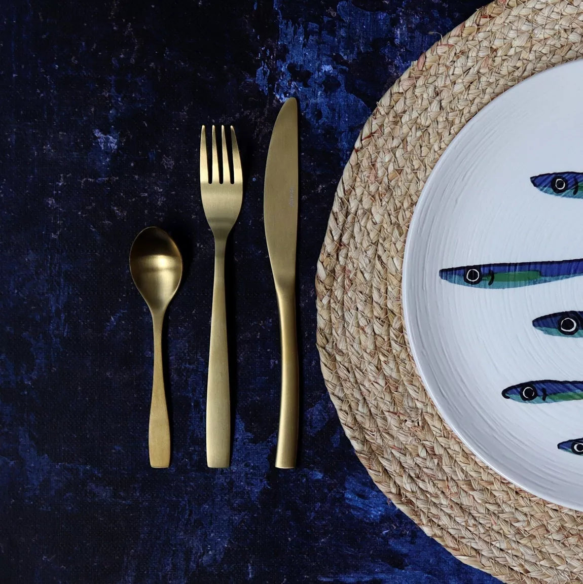 Besteckset aus goldfarbenem Edelstahl 24-teilig