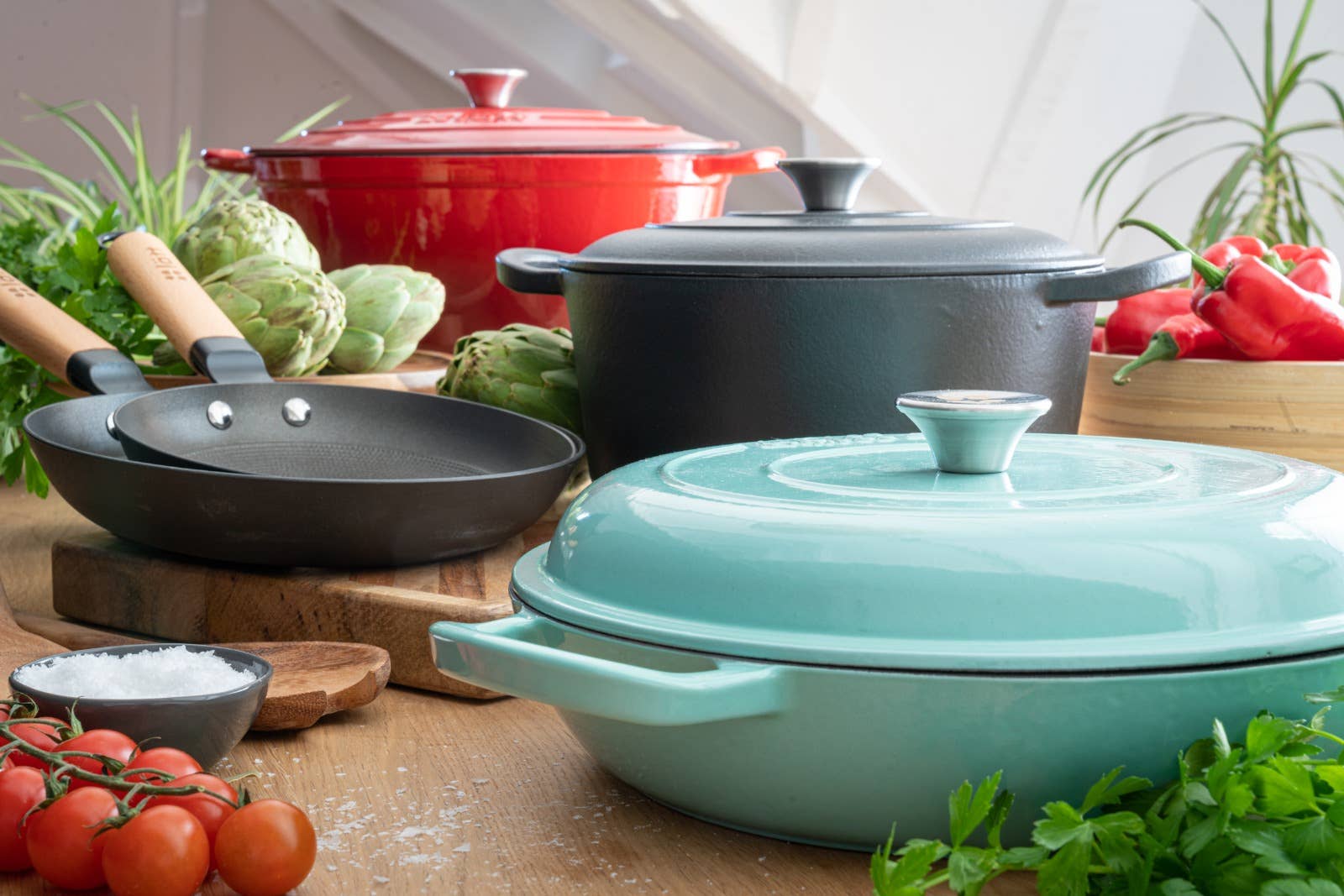 Cocotte aus emailliertem Gusseisen 30 x 6 CM - 3,2 L - MINTGRÜN